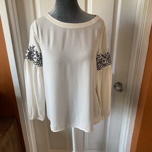 LOFT Outlet Blouse Women’s Size XSP Floral Sheer Crochet Boat Neck Ivory